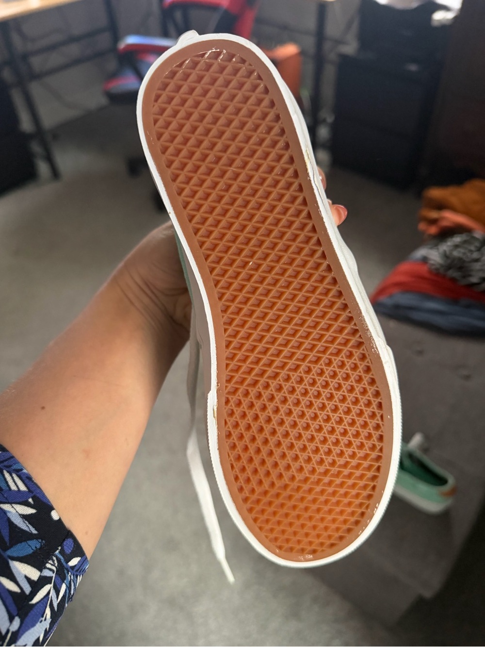Vans Mint Green Canvas Low-Top Sneakers with White Laces - Picture 6 of 6